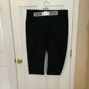 Size 18 Lee cropped pant